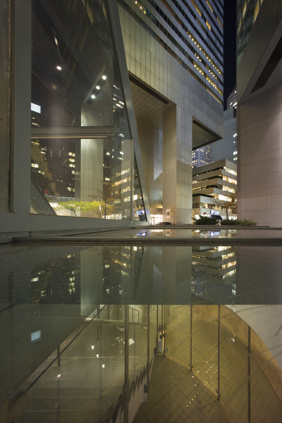 Citcorp Center at night